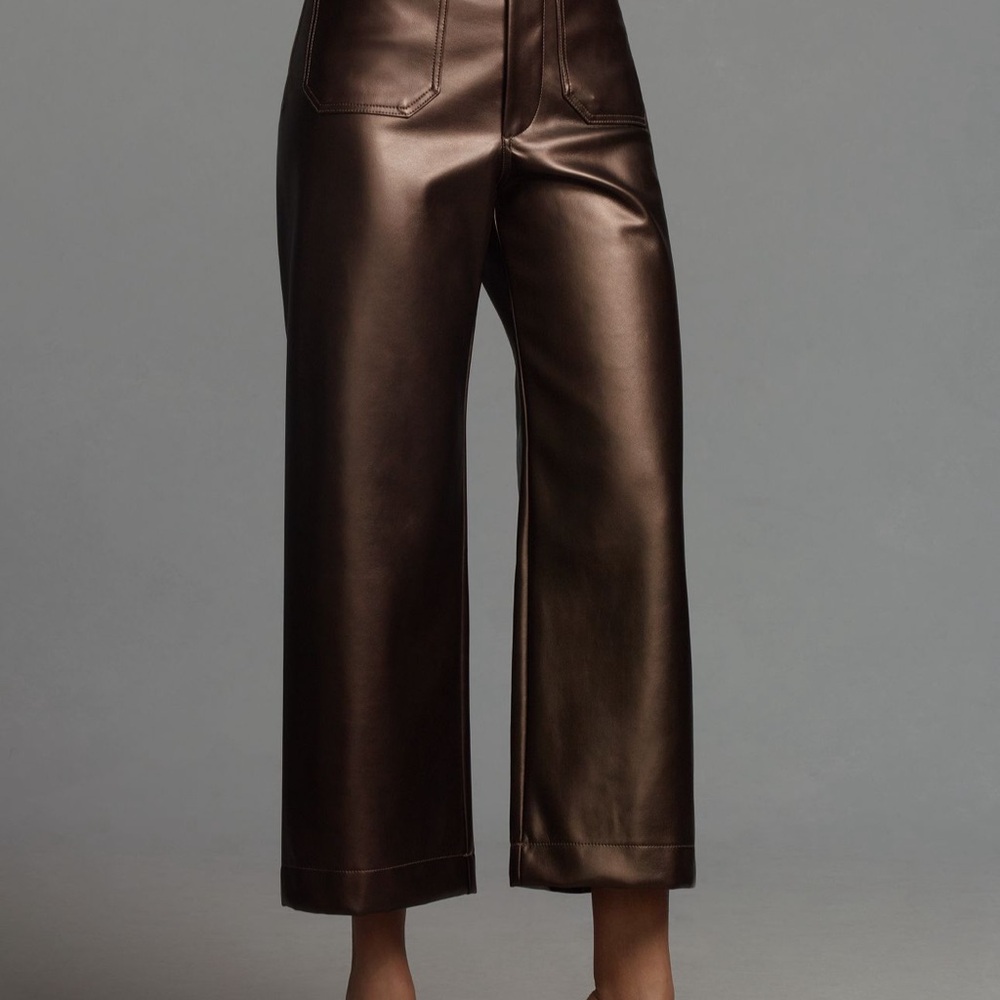 Elegant Brown Leather Pants size 30 cropped , never wore .. new